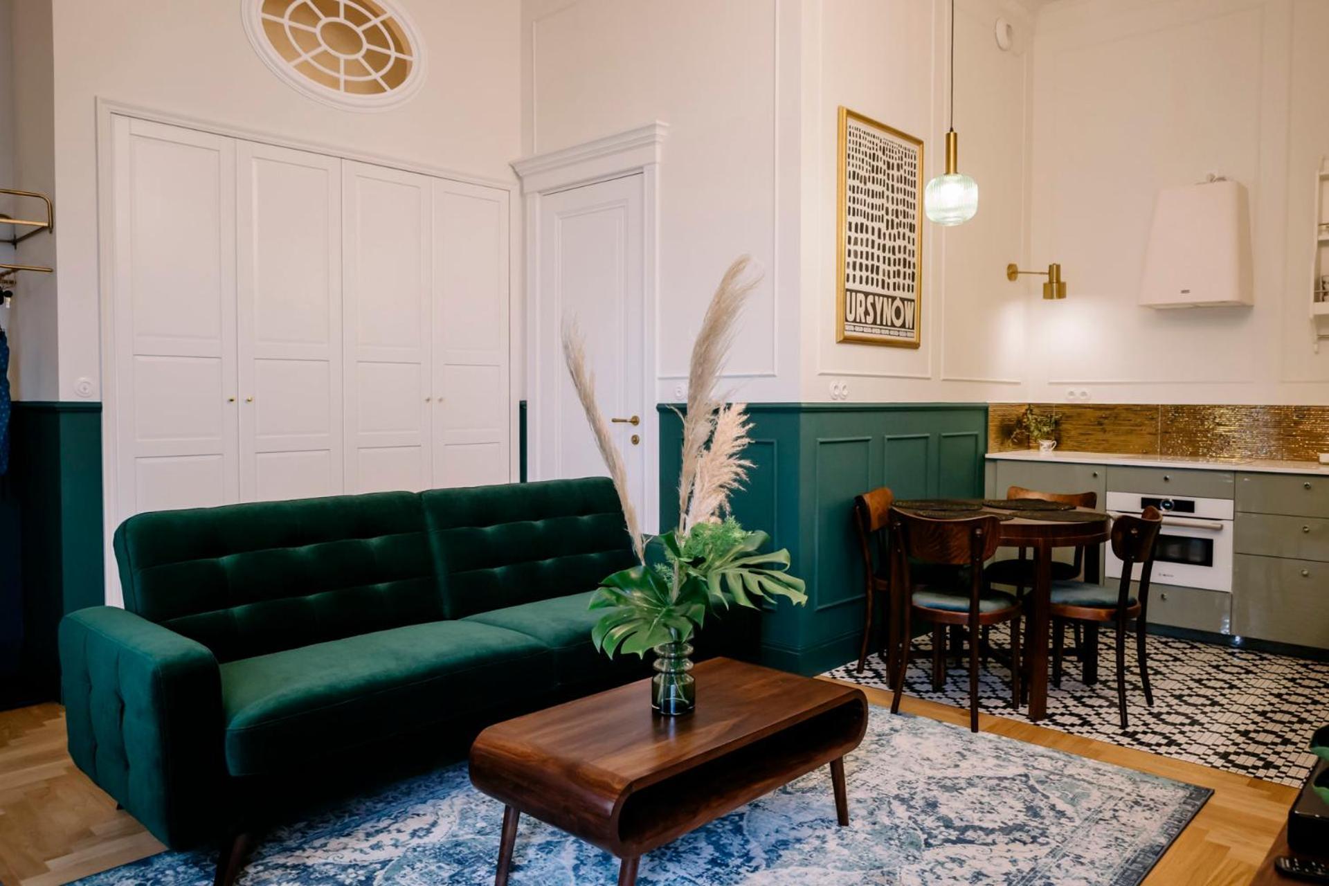 French Touch: Romantyczny Apartament W Kamienicy Warsaw Luaran gambar
